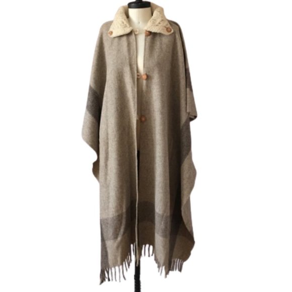 NEW Vintage Wool Blanket Cape Cable Knit Collar Handmade Fringed Long Americana - Picture 4 of 16